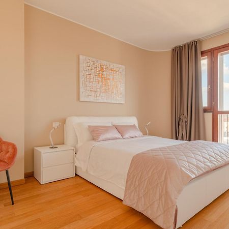 Fiftyfive-One Zuretti Aparthotel Milano Eksteriør bilde
